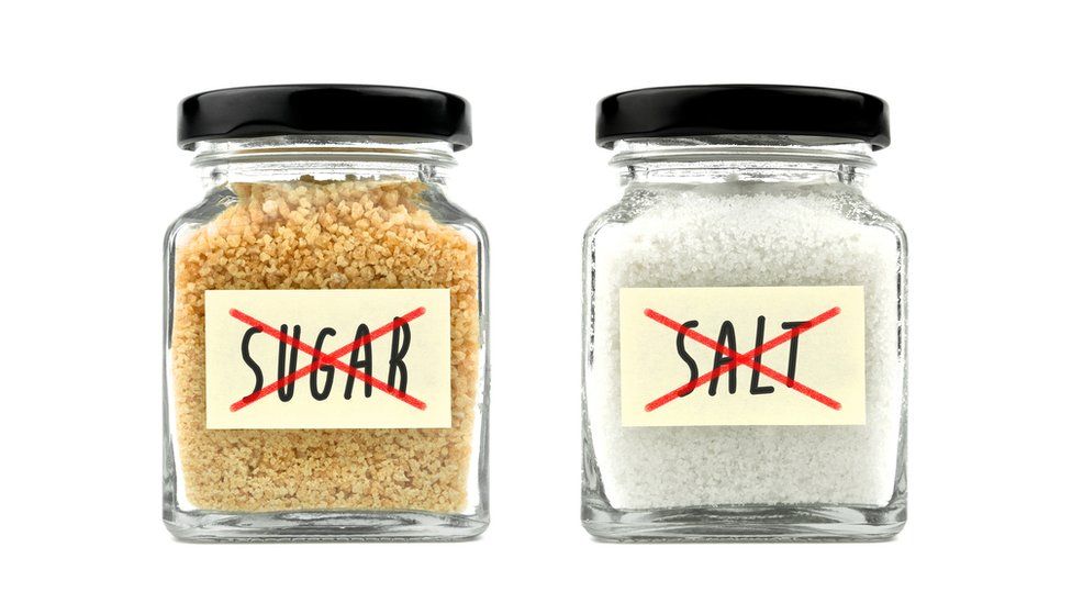 Grava la sal, el azúcar para perseguir la salud