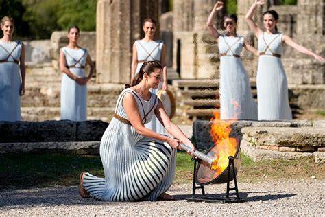 El ritual de encendido de llamas inició la cuenta regresiva para los Juegos de 2022